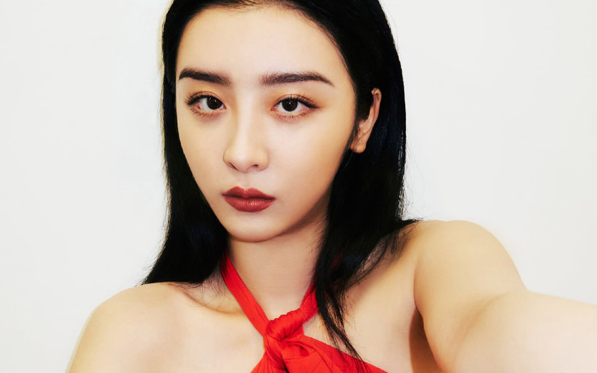 乐鱼体育官网登录-夏季转会窗口动态频繁各队争相引援调整阵容迎接后半赛季,夏季转会什么时候结束